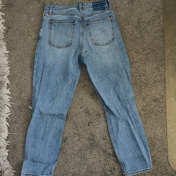 Abercrombie Curve Love Mom Jean - Picture 3 of 4